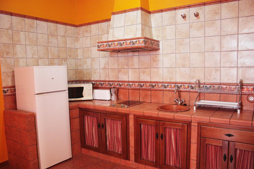 Apartamentos Trinidad Alange Bilik gambar