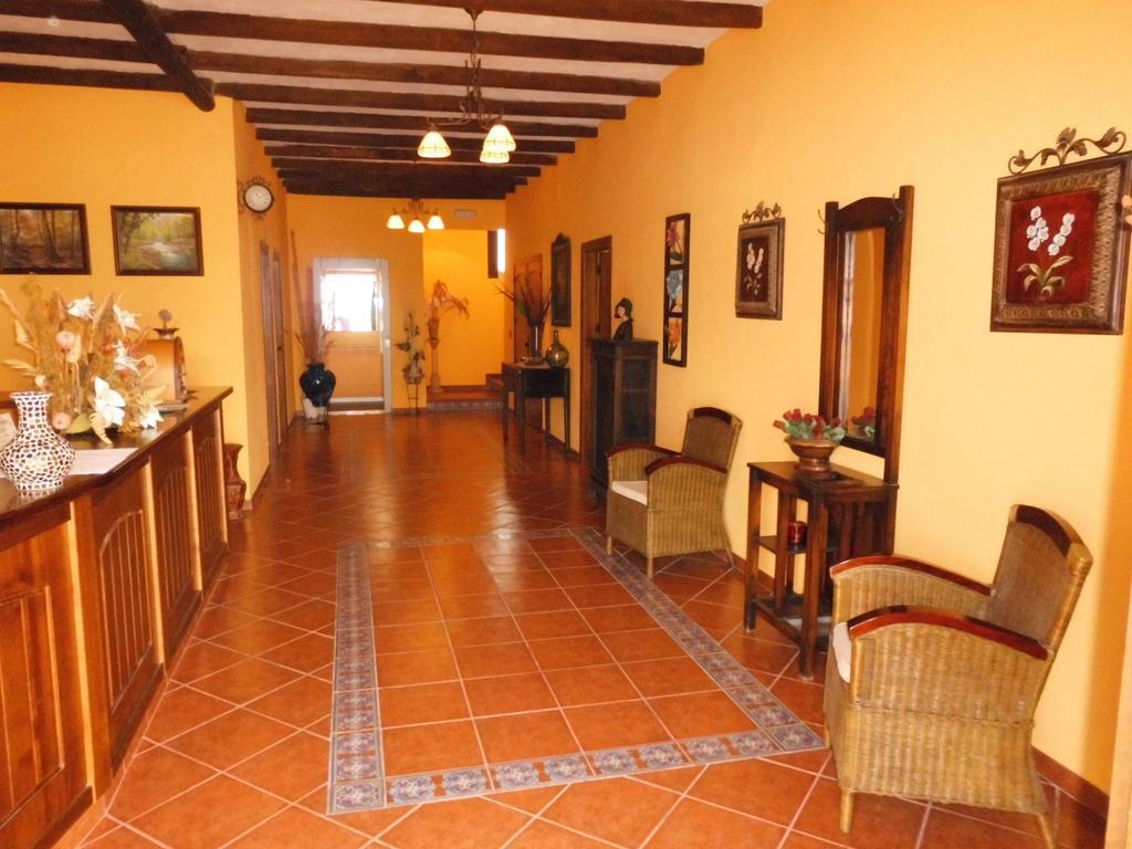Apartamentos Trinidad Alange Luaran gambar