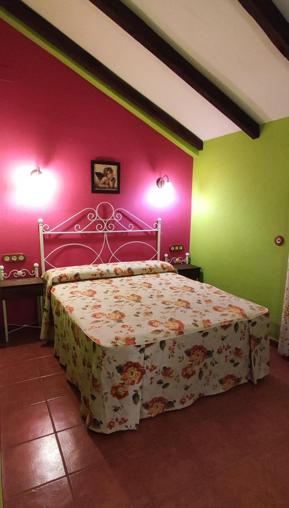 Apartamentos Trinidad Alange Luaran gambar
