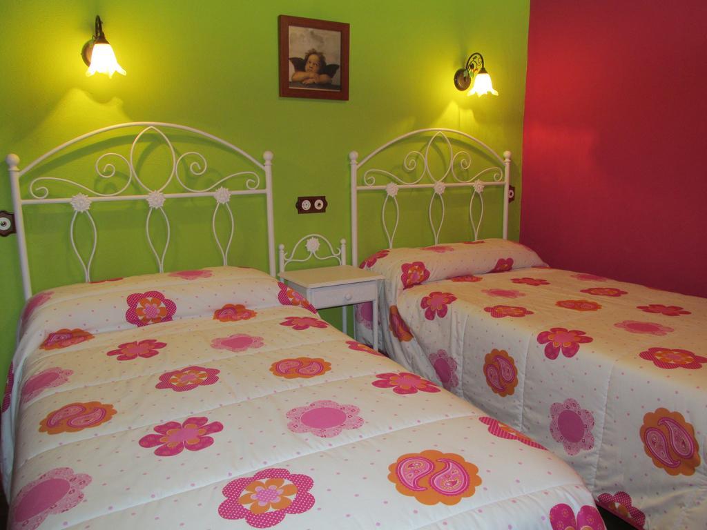 Apartamentos Trinidad Alange Luaran gambar